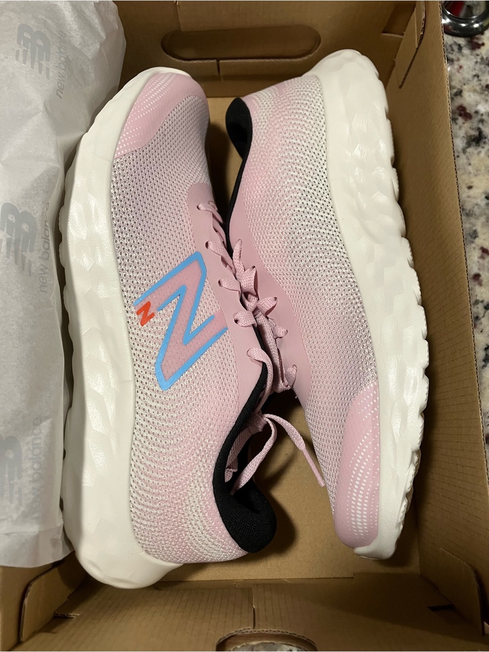 New Balance 520v8 Pink and Blue Lightweight Slip-On Sz 8.5 w
